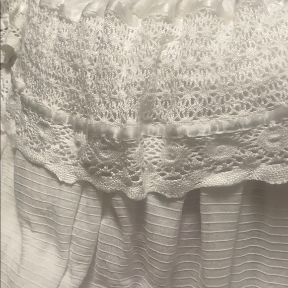 Top - Picture 2 of 2